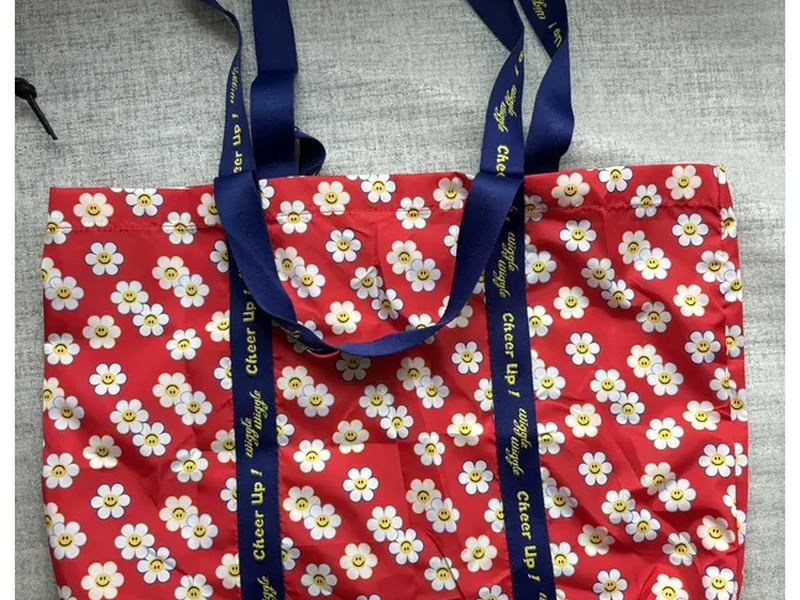 Premium Fashion Handbag & Cosmetic Pouch - Style #BAGS-015